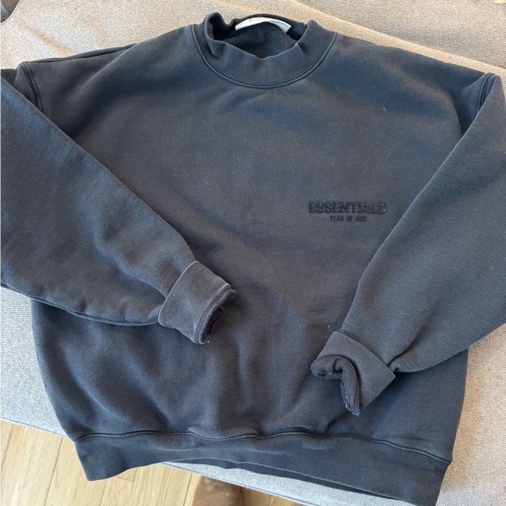 Fear of God Essentials Women’s crew neck sweatshirt